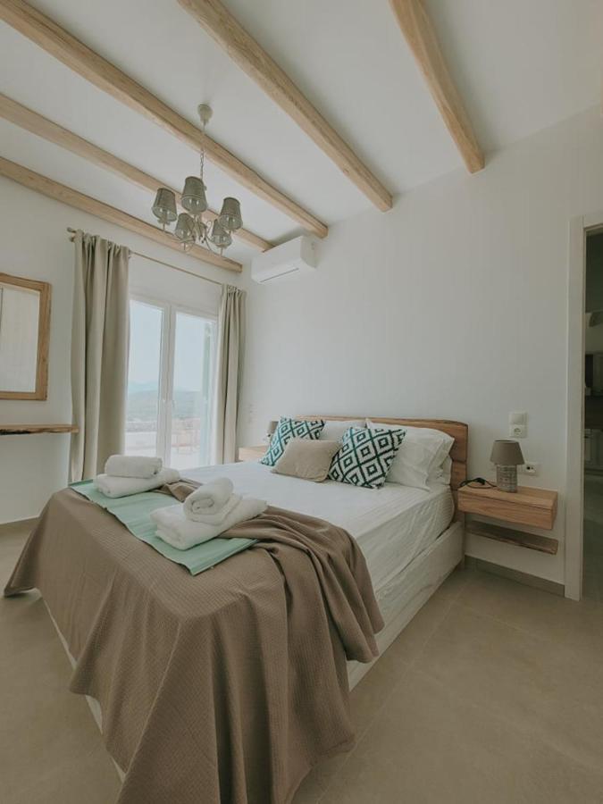 Polivios Suites Αδάμας Εξωτερικό φωτογραφία