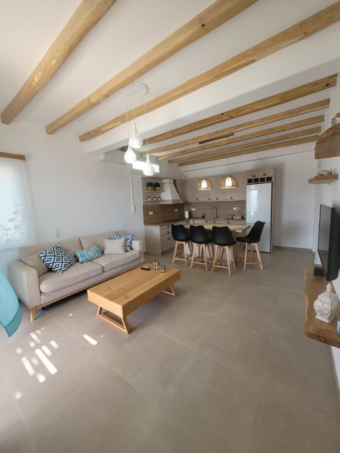 Polivios Suites Αδάμας Εξωτερικό φωτογραφία